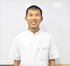 逆井　良平